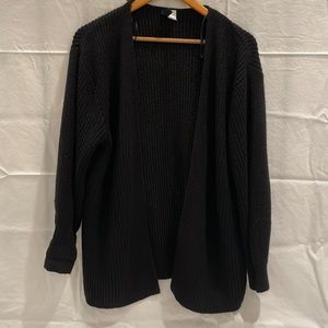 BLACK CARDIGAN